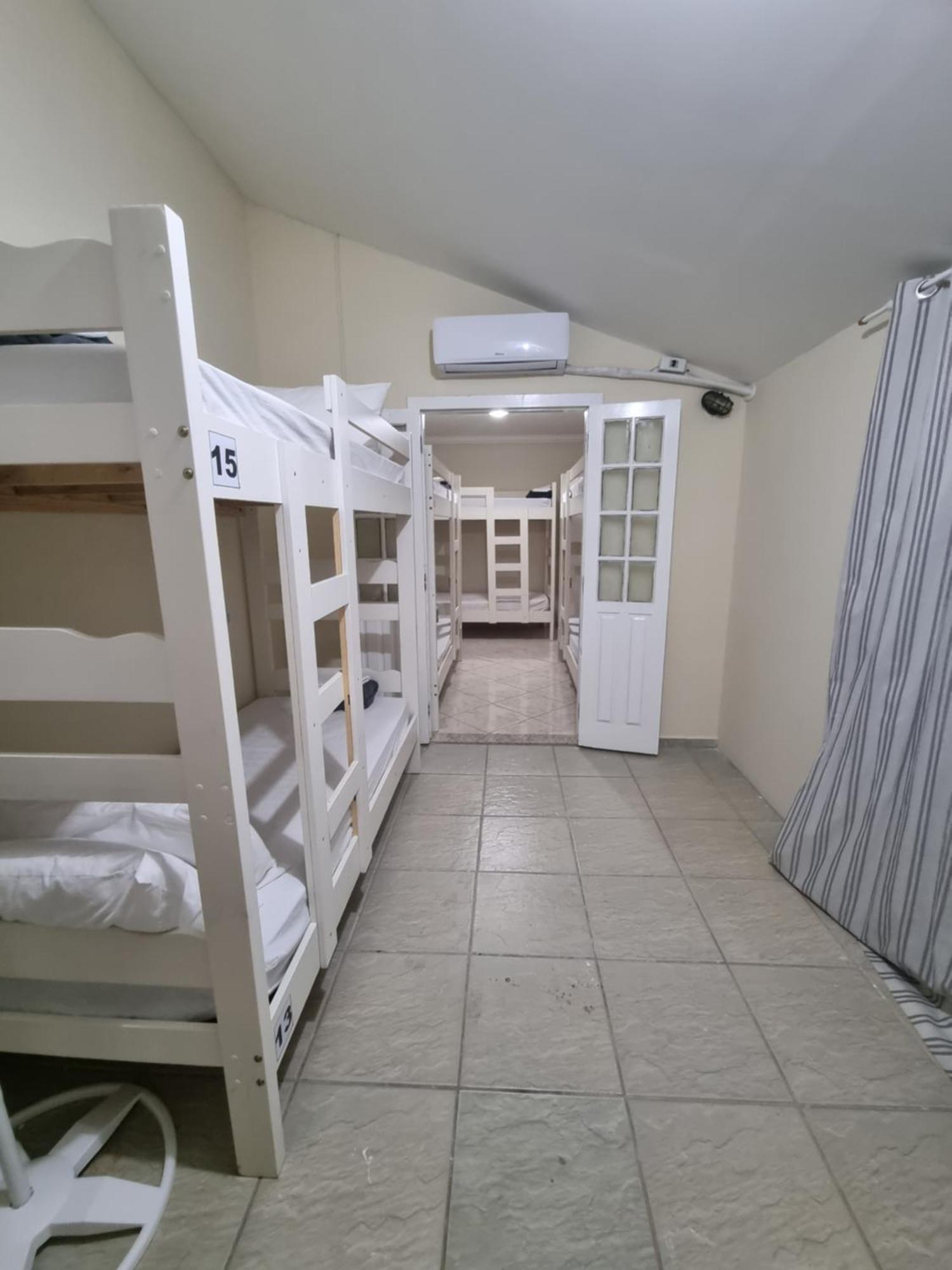 Zenit Hostel Da Cris Cabo Frio Eksteriør bilde