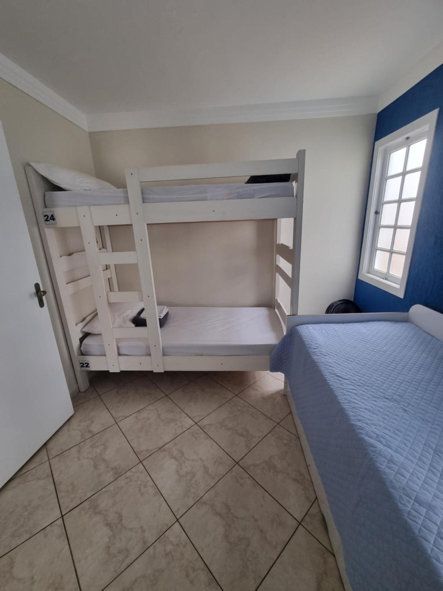 Zenit Hostel Da Cris Cabo Frio Eksteriør bilde