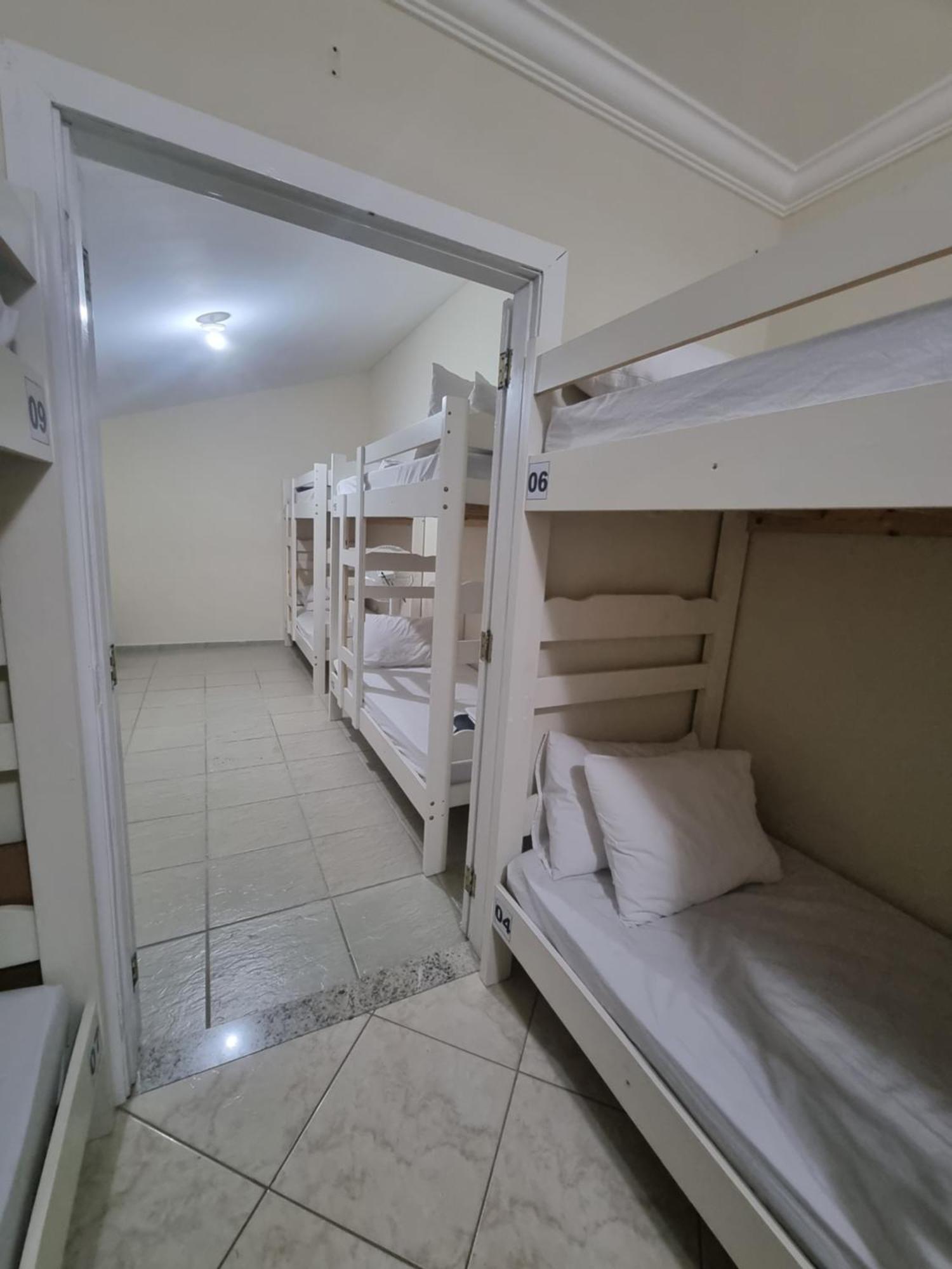 Zenit Hostel Da Cris Cabo Frio Eksteriør bilde